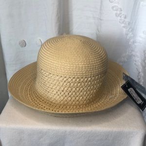 MAGID HATS straw hat. Excellent UV Protection.